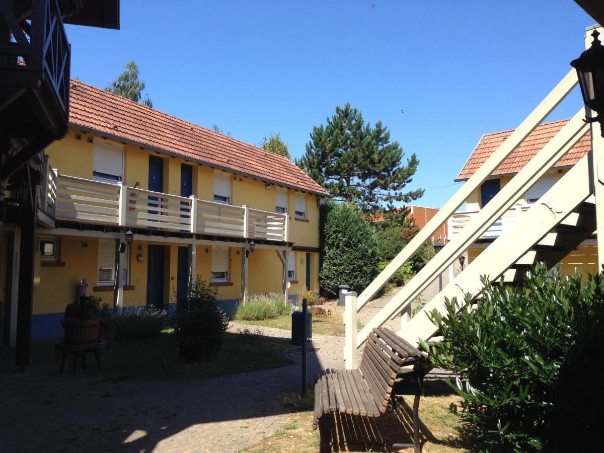 Le Relais De Wasselonne Aparthotel Bagian luar foto